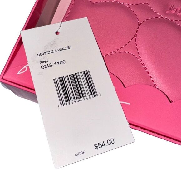 Betsey Johnson Pink Faux Leather Heart Quilted Boxed Z/A Wallet Wristlet Clutch - Picture 4 of 10